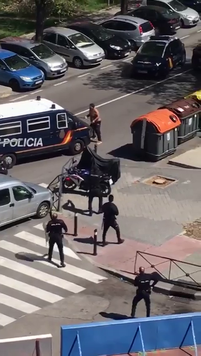 Pe străzile orașului Bilbao s-a dus un adevărat ”război”