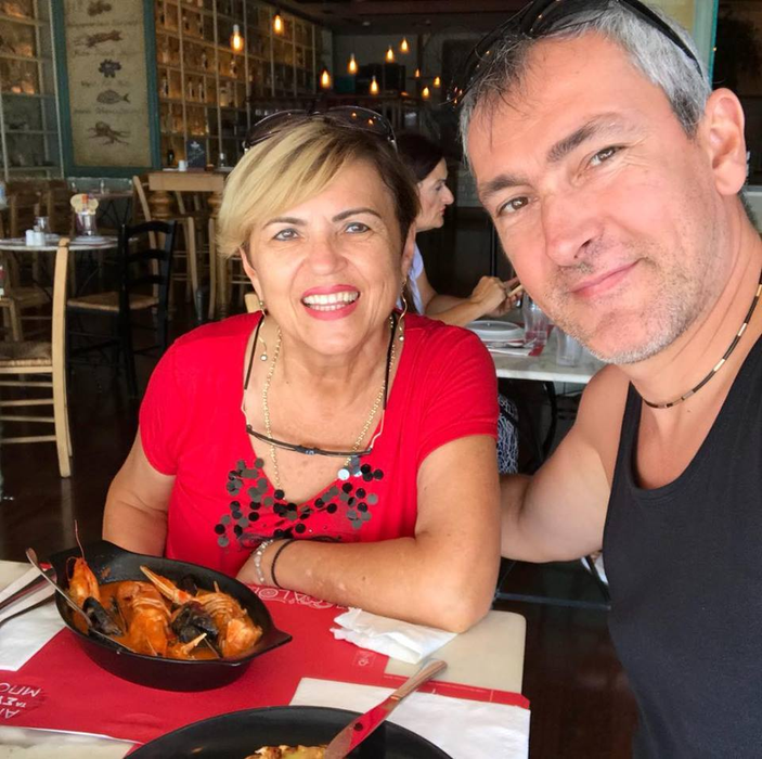 La 62 de ani, Nicoleta Voica a slăbit și pare că a întinerit. E prima vedetă din România care și-a pus silicoane