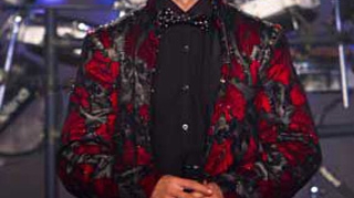 Iulian Vasile, fost concurent "X Factor": "Daca o intrebi pe Monica Anghel despre mine o sa spuna: «Da, number one». Sigur a auzit de mine!"