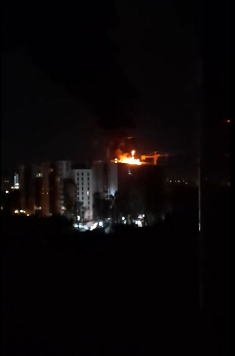 Ultima oră: INCENDIU violent la un bloc de 12 etaje din nordul Capitalei
