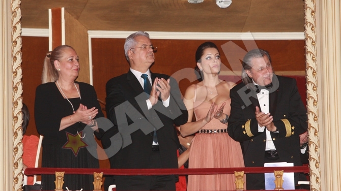 Ilie Nastase: "Nu m-am certat cu nimeni de la Opera, am hotarat sa plec pentru ca nu aveam unde sa stau"