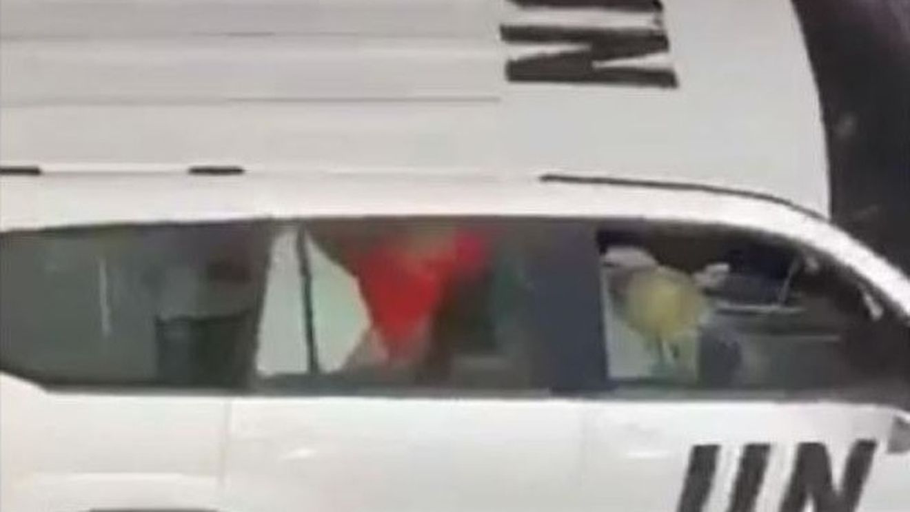 Partidă de amor, filmată într-o mașină oficială a ONU în Israel! Reacția purtătorului de cuvânt după ce a văzut imaginile care au făcut înconjurul lumii
