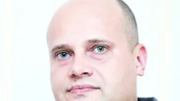 Pentru a depasi momentele de criza, adolescentii au nevoie de respectul parintilor