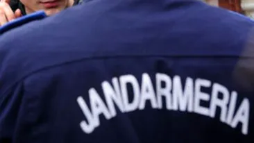 VIDEO A ramas fara pulan! Un jandarm din Focsani si-a taiat penisul din cauza ca era prea stresat!