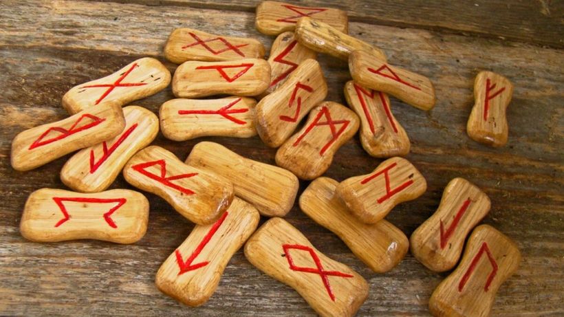 Horoscop rune azi, 17 martie 2026. Jera aduce roadele muncii: pentru unii oameni, ziua de azi poate aduce câștiguri