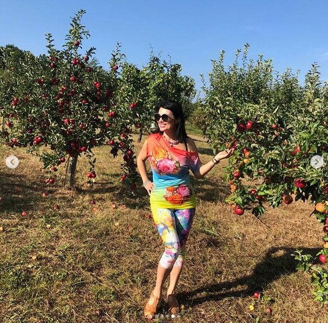 Ozana Barabancea a pozat ca un adevărat fotomodel la piscină. Ce a sfătuit-o medicul
