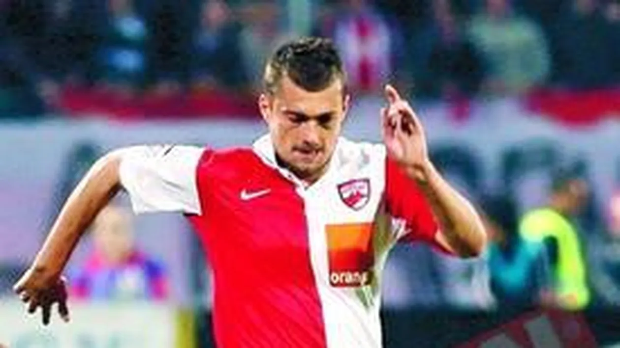 Gabi Tamas i-a dat dedicatii obscene lui Gigi Becali pana la 3 dimineata!