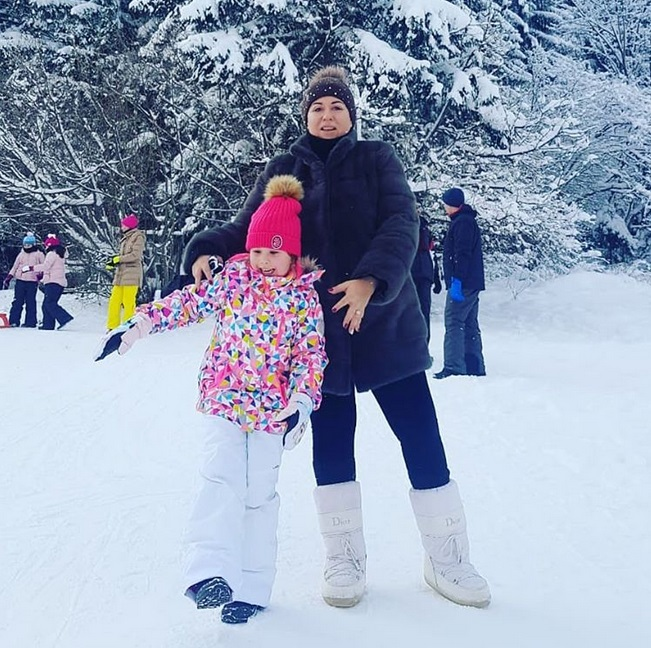 Oana Roman, momente de groază! Cu lacrimi în ochi, a sunat de urgență la 112: “În casă este şi o butelie care poate să explodeze”