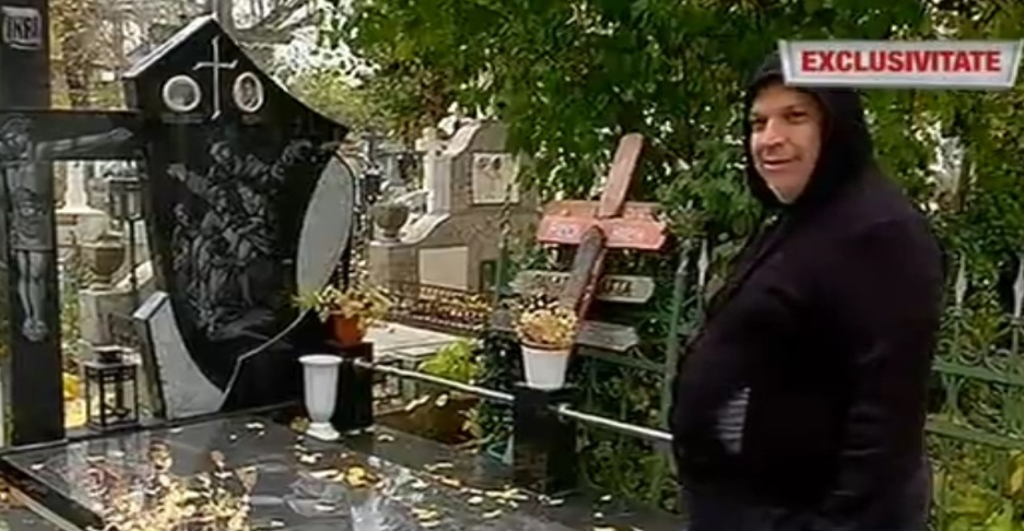 Oneaţă susţine că a fost uitat de maneliştii pe care i-a lansat în muzică