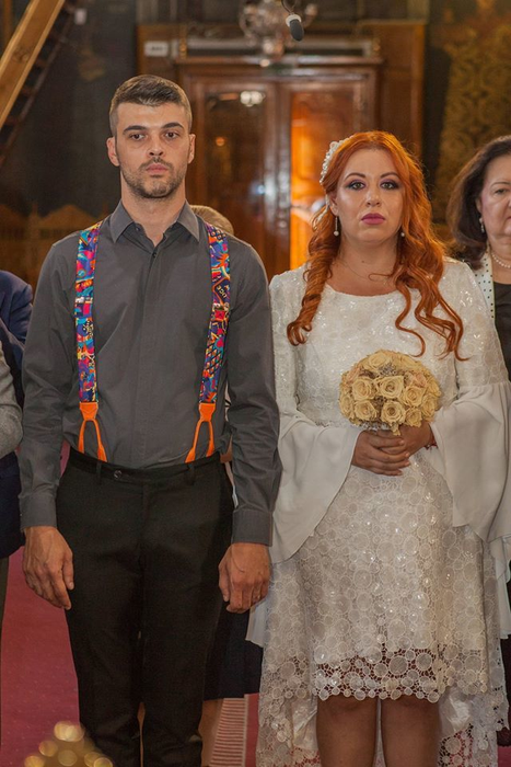 OANA ROMAN a îmbrăcat din nou rochia de mireasă! Primele imagini după ce şi-a reînnoit jurămintele cu MARIUS ELISEI