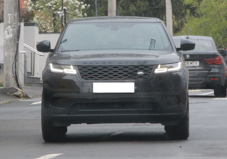 Noua iubită a lui Dragoș Buzăianu conduce un Range Rover