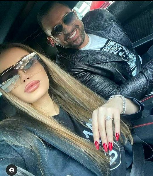 Imagini savuroase! Cum îl răsfață Daria pe Alex Bodi? Afaceristul a fost „îndulcit” de preparatele șatenei
