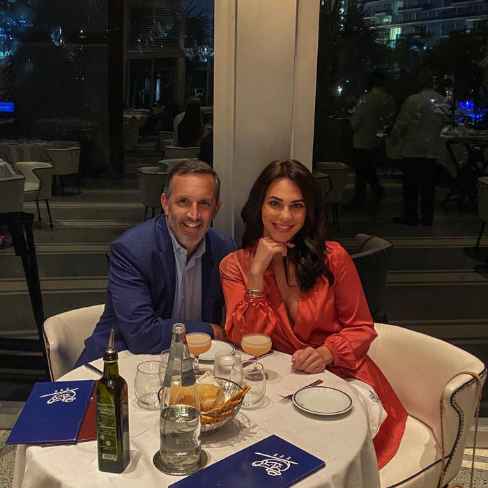 Ruxandra și soțul ei (Foto: Instagram)