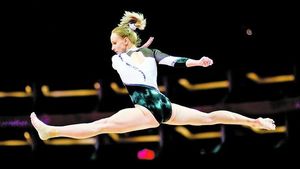 JO 2012: Sandra Izbasa, Catalina Ponor si Larisa Iordache se bat pentru medaliile de la sol si barna! Afla la ce ora intra in lupta!