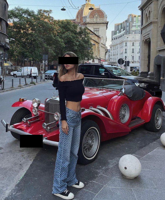 Fiica lui Virgul Ianțu e pasionată de modă (Foto: Instagram)