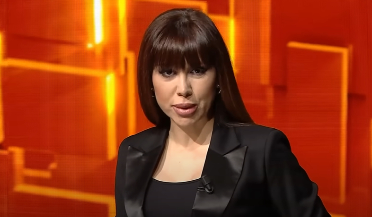 Denise Rifai, la cârma emisiunii „40 de întrebări”/ Foto: Captură Video