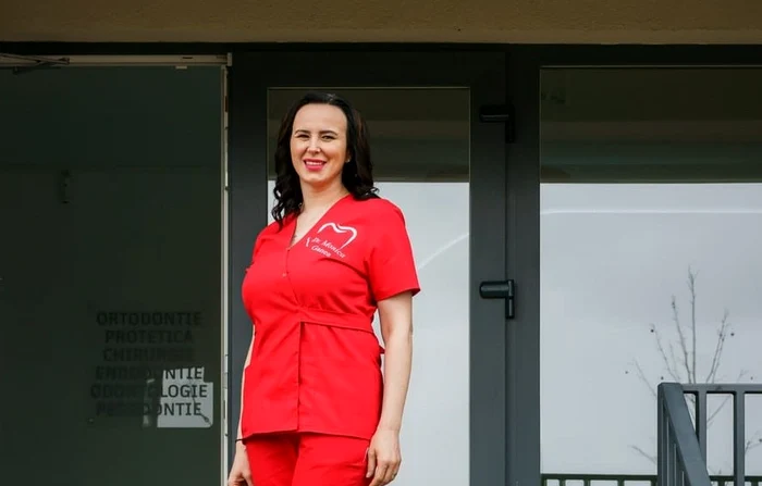 Cine este și cu ce se ocupă Monica Ganea? Fostul internațional și partenera sa trec prin momente grele