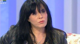 Somera Mariana Moculescu il face praf pe Corneliu Vadim Tudor: "Este un tolomac, un cioban si un oportunist. Daca el vorbeste in pamflet si eu tot in pamflet vorbesc"