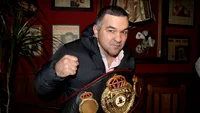 Ce familie frumoasă are LEONARD DOROFTEI! Fostul pugilist s-a relaxat pe plajă, alături de soţie şi copii