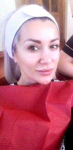 Cum arată Raluca Tănase fără machiaj! Jumătatea trupei Bambi a fost criticată de fani
