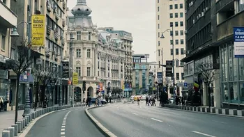 Reacția unui turist francez care a vizitat Bucureștiul. Tânărul spune că seamănă cu Parisul