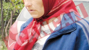 Si-a sugrumat bebelusul cu pantalonii