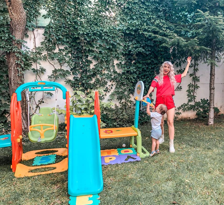 Andreea Bălan, despre depresia postnatală: ”Nu mi-a fost rușine să cer ajutor. Depresia postnatală este foarte gravă”