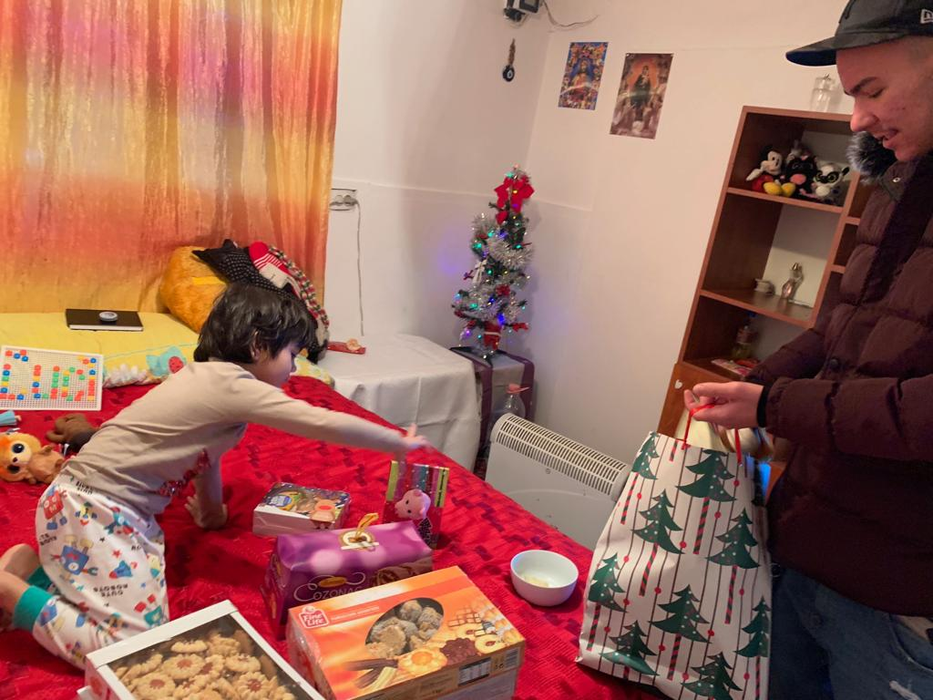 Povestea familiei care așteaptă… o sobă de la ”Moș Crăciun”