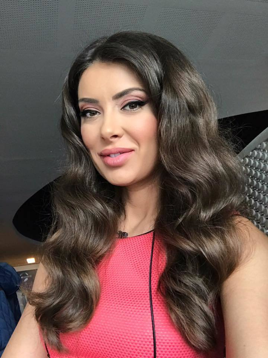 Laura Teodoru e foarte fericită în ultima perioadă
