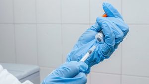 Cum se manifestă miozita și care sunt simptomele specifice. Boala rară a făcut victime și în România