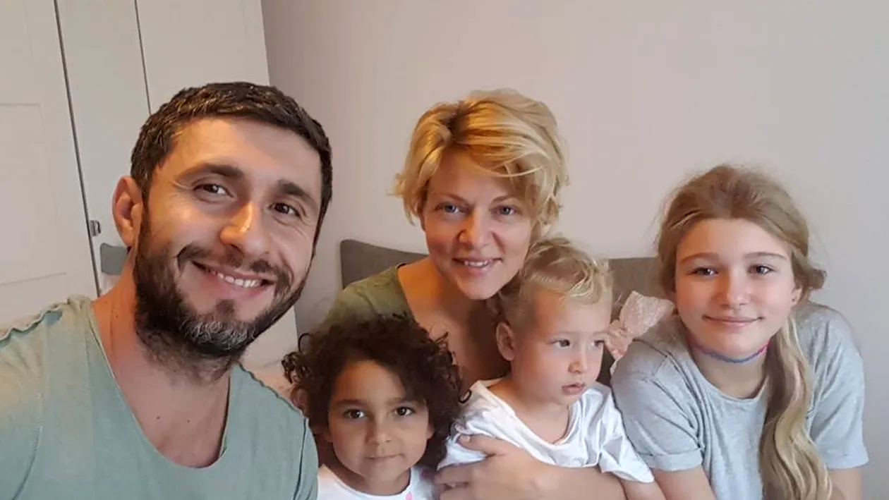 Dragoș Bucur, despre procesul de adopție a fiicei sale: „Există discriminare în România! Părinții nu voiau să adopte un copil de etnie romă”
