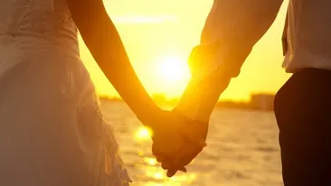 S-au IMPACAT! Anuntul pe care il asteptau milioane de fani! Un cuplu celebru revine in forta