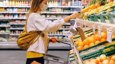 Care va fi programul supermarketurilor de Crăciun şi Anul Nou