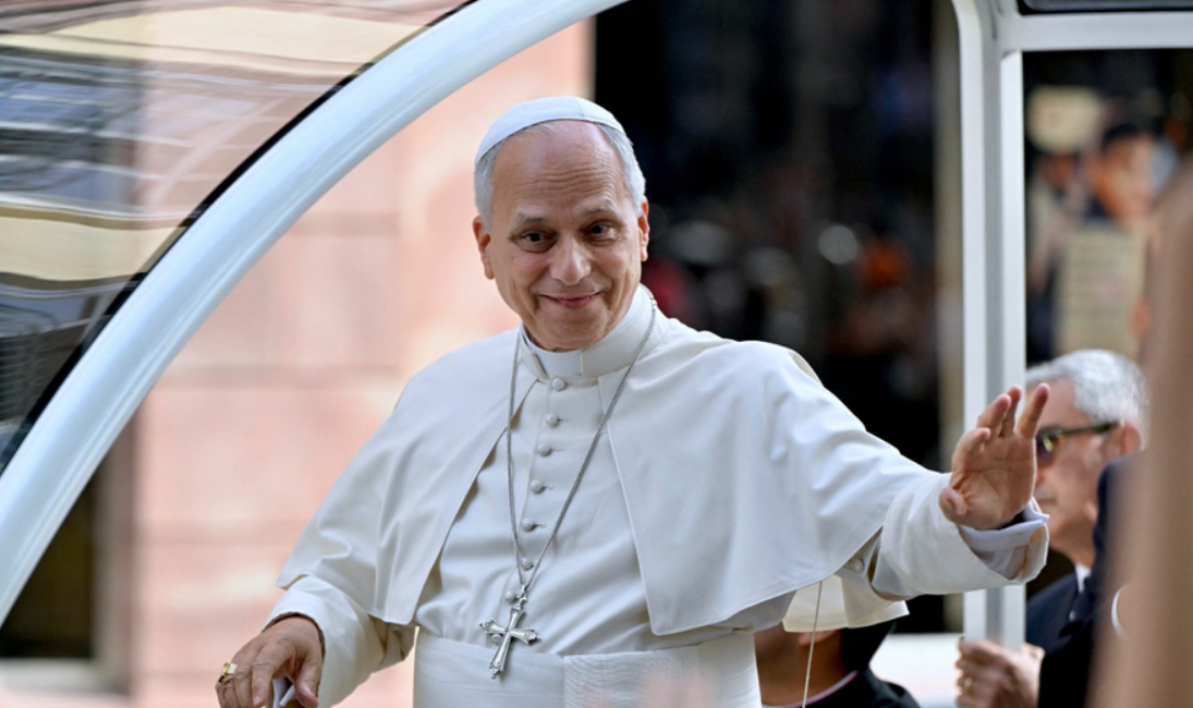 Papa Leon, prima apariție publică după operația la plămâni: „Îmi voi relua treptat activitățile”