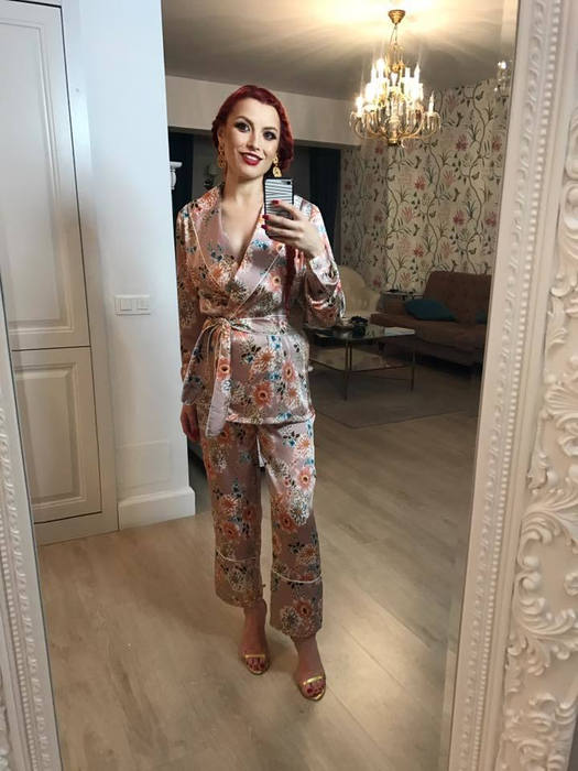 Elena Gheorghe va deveni mămică pentru a doua oară