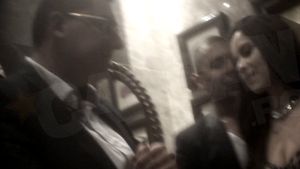 VIDEO EXCLUSIV Inna prinsa de fostul iubit intr-o toaleta, cu un alt barbat! Vezi cum a reactionat Lucian cand i-a vazut
