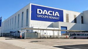 Dacia concediază sute de oameni. Ce sumă primesc cei care aleg să demisioneze