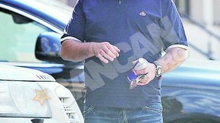Leo de la Strehaia isi aminteste de inceputurile relatiei cu Jasmine: "Mi-a cerut 10.000 de euro din start"