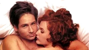 Pana si extraterestrii au motive de bucurie! Mulder si Scully din Dosarele X, adica Gillian Anderson si David Duchovny, ar fi casatoriti in viata reala!