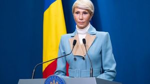 Vicepremierul Raluca Turcan, anunț de ultimă oră: ”S-a semnat ordinul care permite reluarea producțiilor cinematografice. Va fi analizată posibilitatea spectacolelor în aer liber”