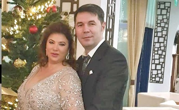 Mihaela Borcea i-a serbat ziua de naștere tatălui camuflată contra COVID-19. FOTO
