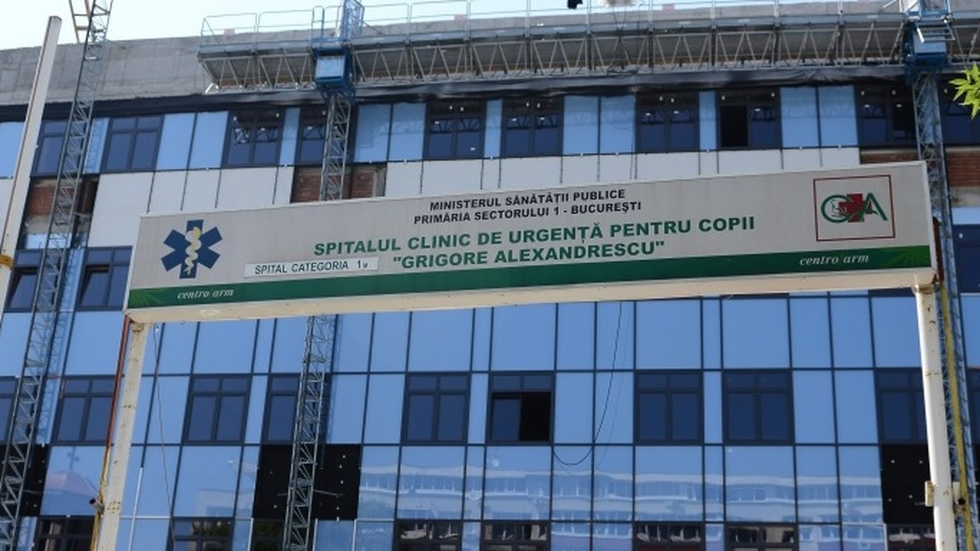 UPDATE în cazul bebelușilor născuți la Maternitatea Giulești, depistați cu stafilococ auriu: NU se mai fac internări la spital
