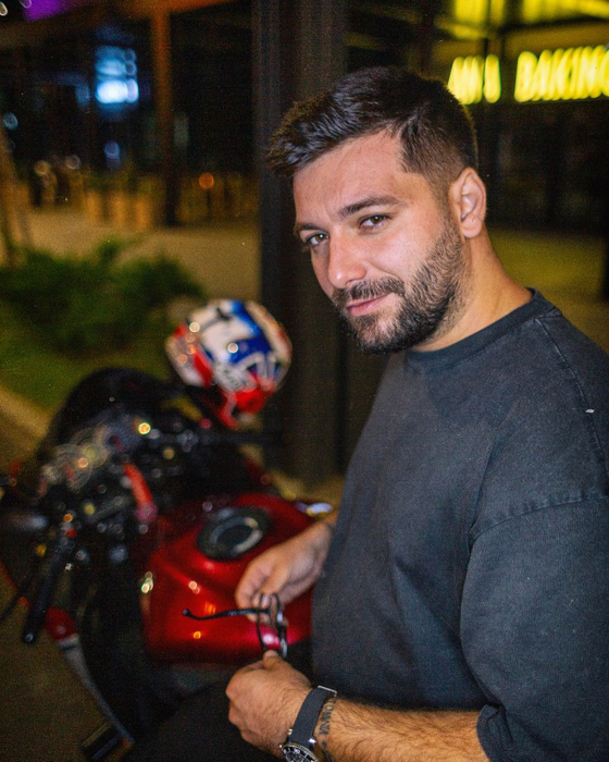 Motivul REAL pentru care Robert Drilea și Deea Maxer s-au despărțit. Fostul iubit al brunetei RUPE tăcerea: ”Nu mai formăm un cuplu de câteva luni bune”