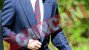 Harry are palarie de Charlie Chaplin