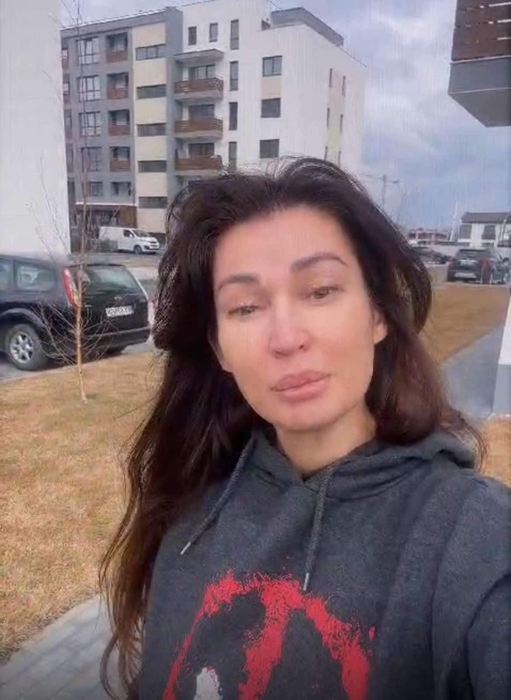 Cum arată Nicoleta Luciu nemachiată. Foto: social media