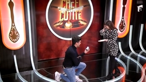 Cerere în căsătorie la Chefi la Cuțite! Jurații au rămas mască: „Ești sigur că vrei să faci asta?”