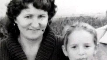 Ioana din Timișoara avea 12 ani când mama ei a fost ucisă la Revoluție. Cum arată acum, la 42 de ani și ce s-a întâmplat cu ea