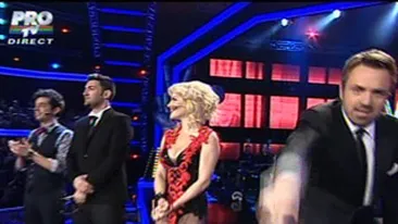 Cea mai sexy de la Vocea Romaniei: Loredana sau Roxana Ionescu? Pe care o alegi?