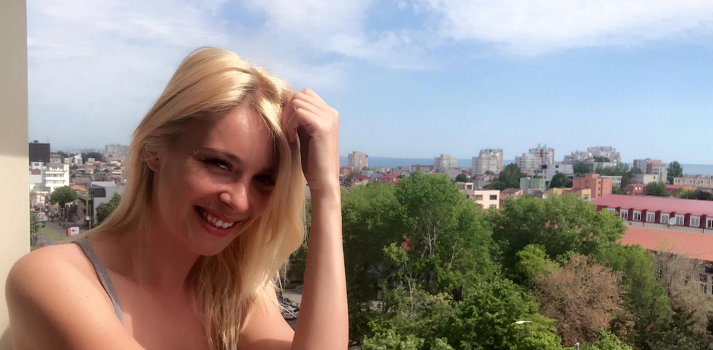 Diana ştie ce rochie va purta la nunta sa, deşi evenimentul va avea loc peste aproape un an