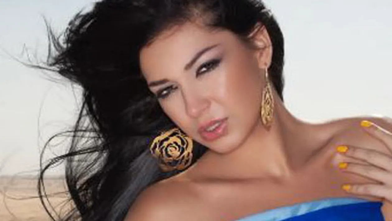 O mai ştii pe ELENA IONESCU? Fosta solistă de la MANDINGA e complet transformată! A rămas doar în costum de baie şi...